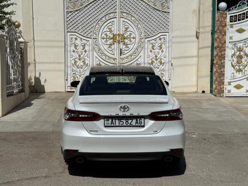 Toyota Camry 2022 - 624 000 TMT - Aşgabat - img 2