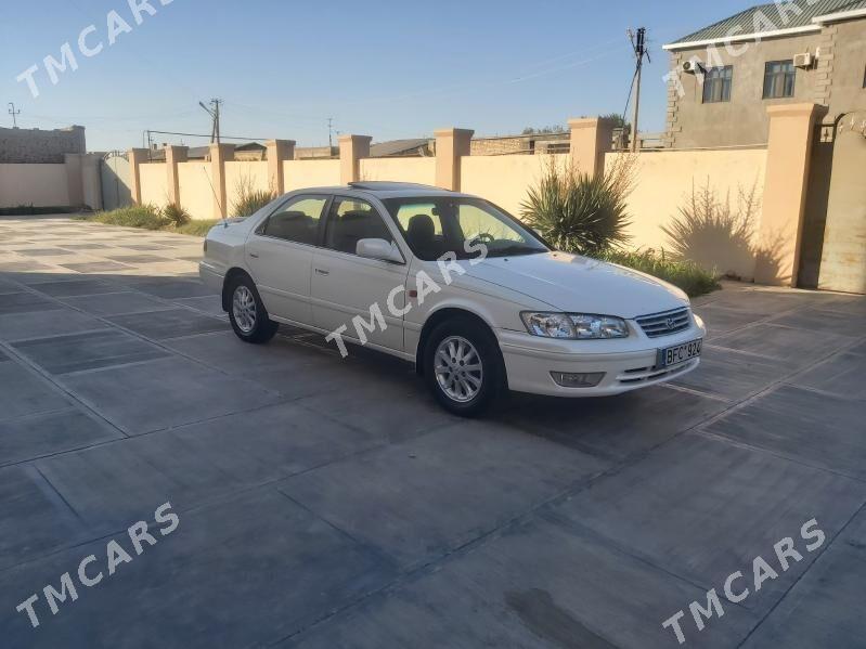 Toyota Camry 2001 - 165 000 TMT - Туркменабат - img 2