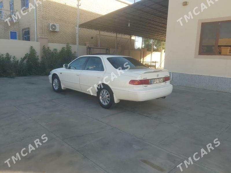 Toyota Camry 2001 - 165 000 TMT - Туркменабат - img 4
