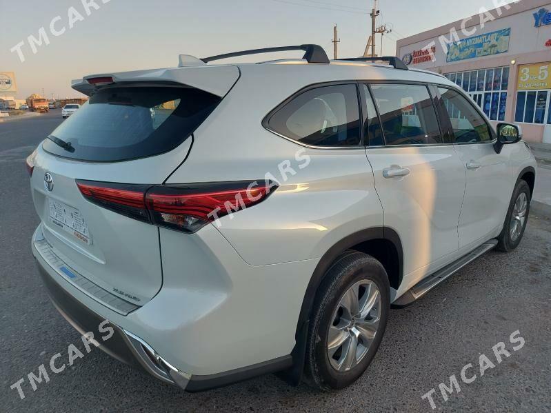 Toyota Highlander 2021 - 540 000 TMT - Murgap - img 3