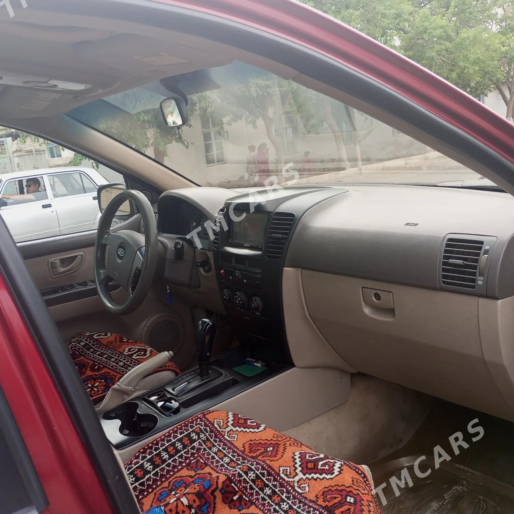 Kia Sorento 2003 - 130 000 TMT - Darganata - img 6