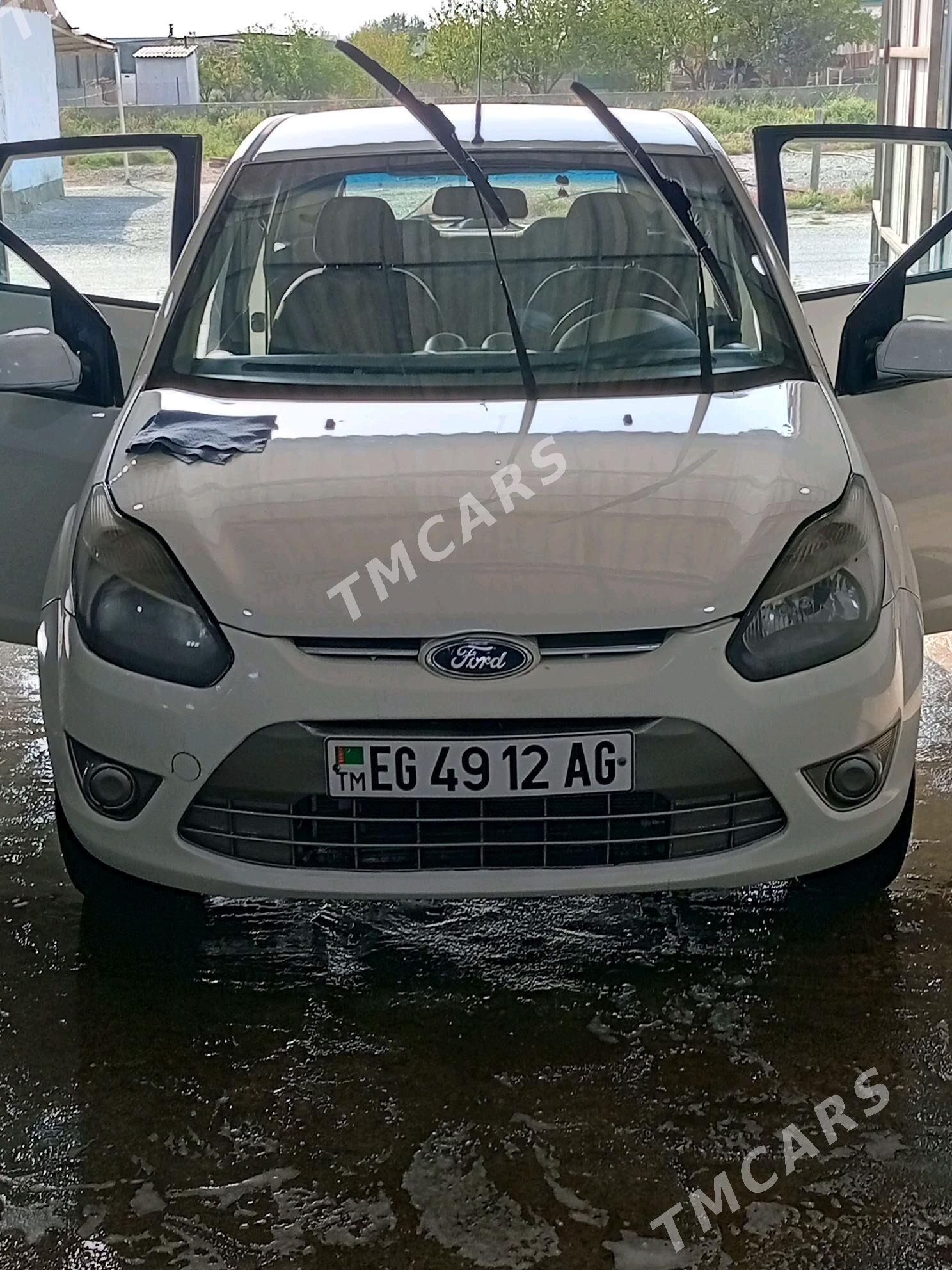 Ford Figo 2011 - 86 000 TMT - Aşgabat - img 5