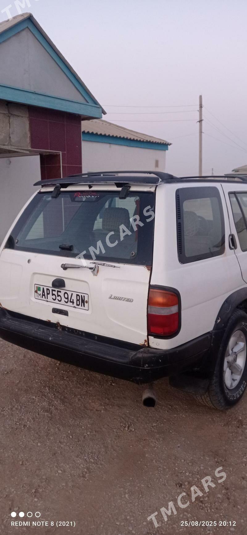 Nissan Pathfinder 1997 - 50 000 TMT - Эсенгулы - img 5