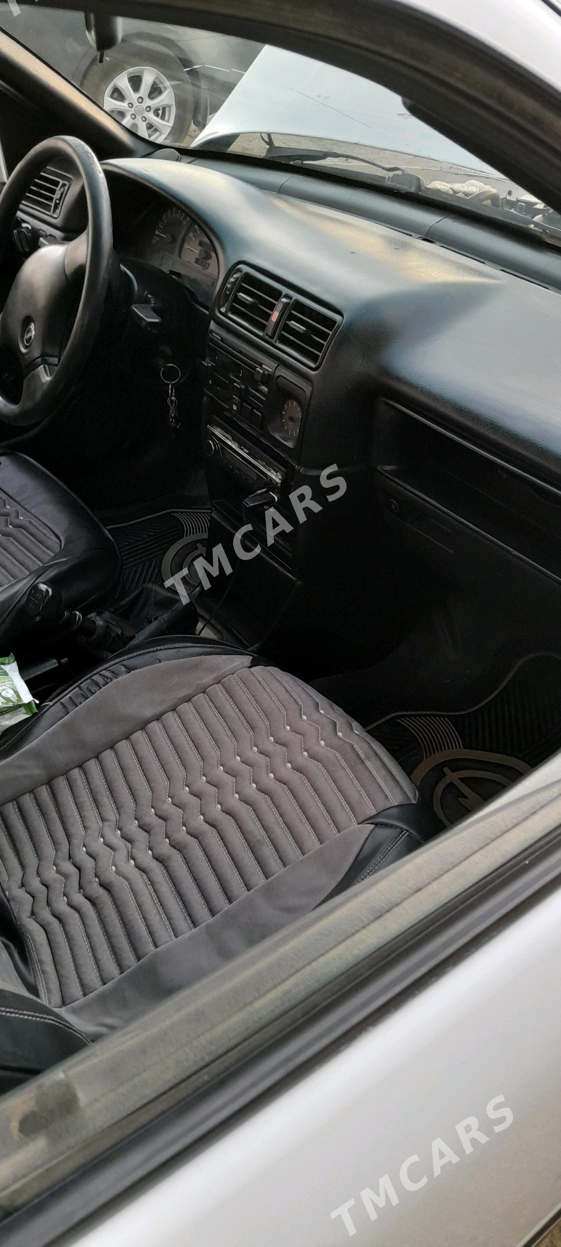 Opel Vectra 1992 - 26 000 TMT - Mary - img 3
