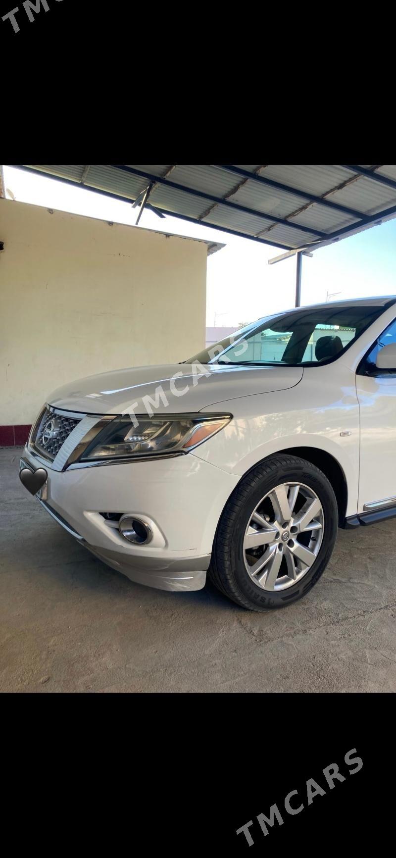 Nissan Pathfinder 2014 - 230 000 TMT - Туркменабат - img 2