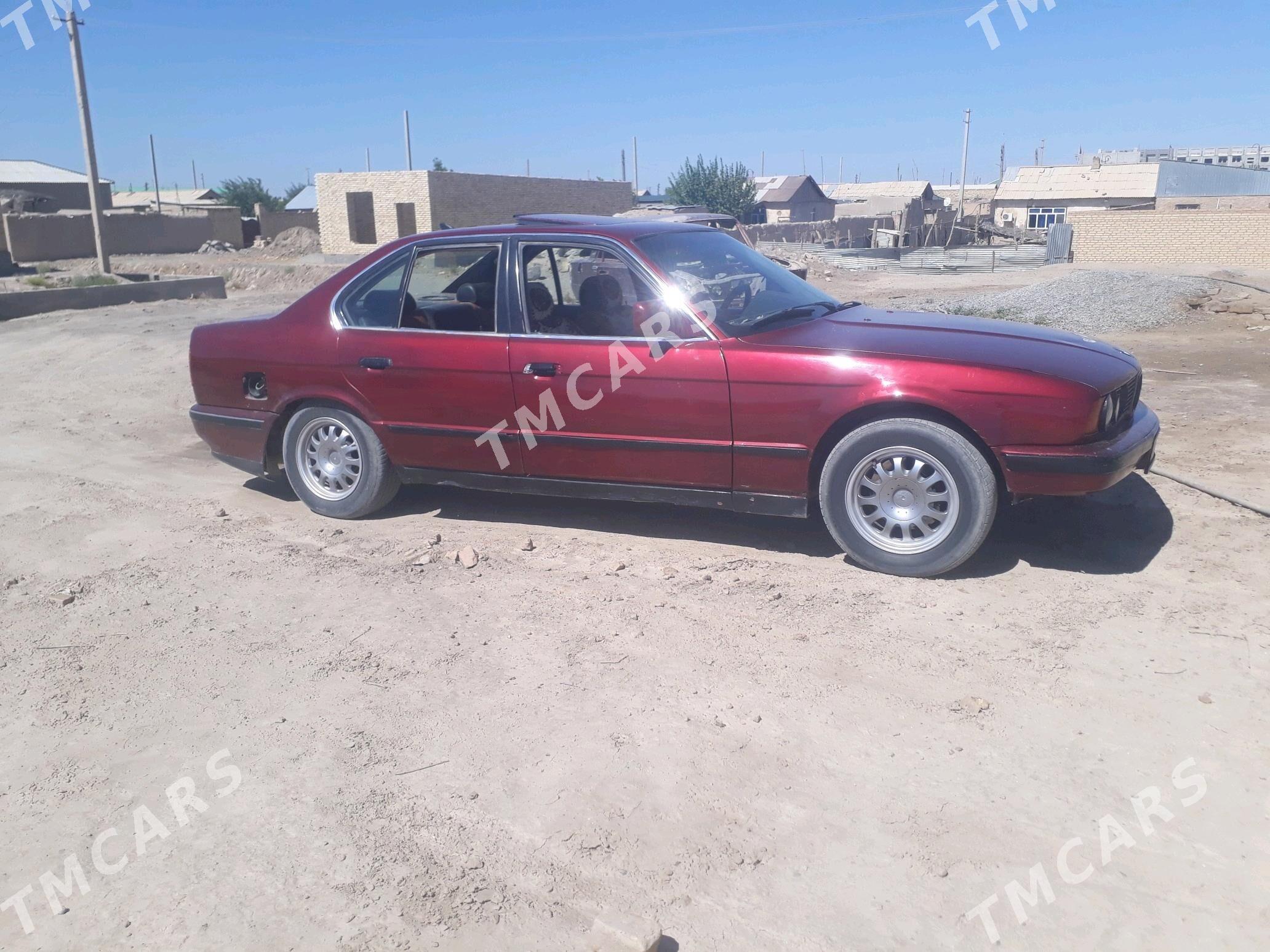 BMW 525 1992 - 32 000 TMT - Farap - img 2