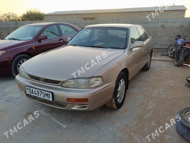 Toyota Camry 1996 - 78 000 TMT - Тагтабазар - img 3