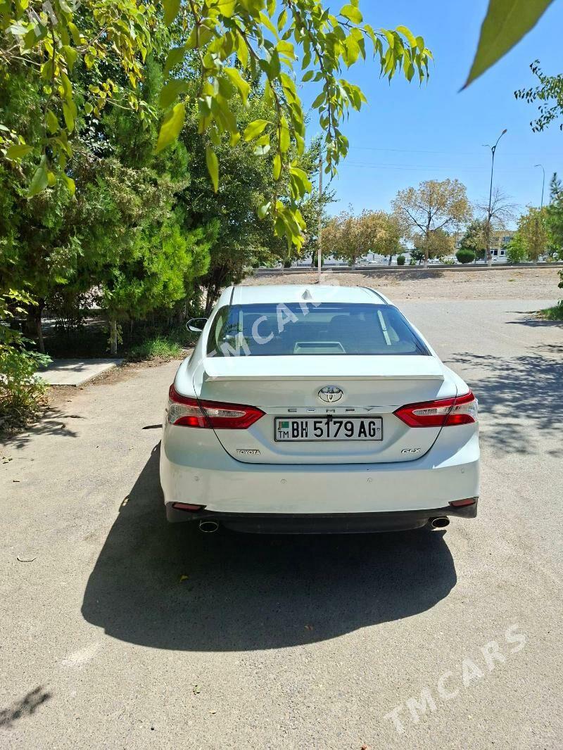 Toyota Camry 2019 - 270 000 TMT - Aşgabat - img 3