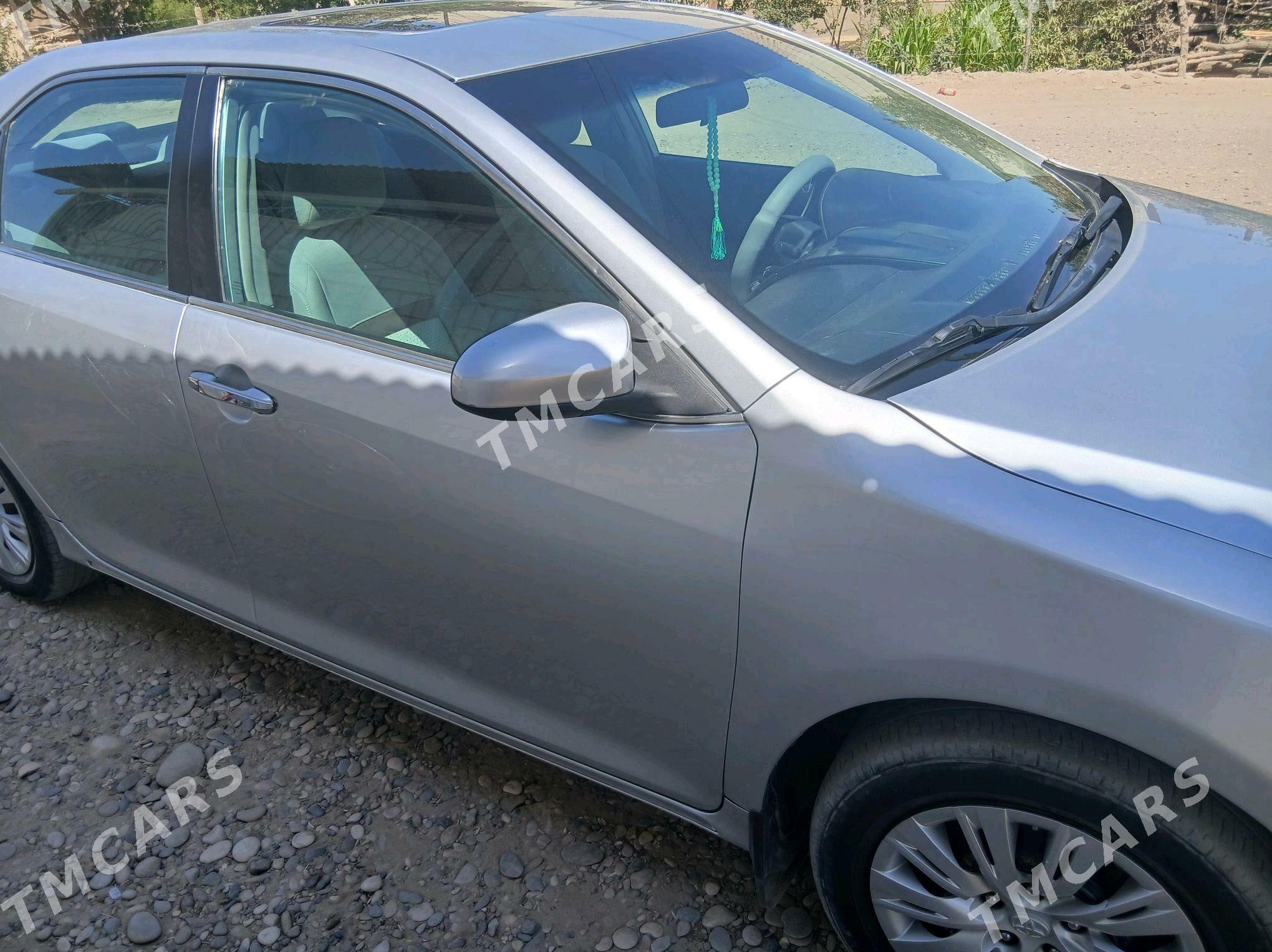 Toyota Camry 2012 - 200 000 TMT - Тагтабазар - img 13