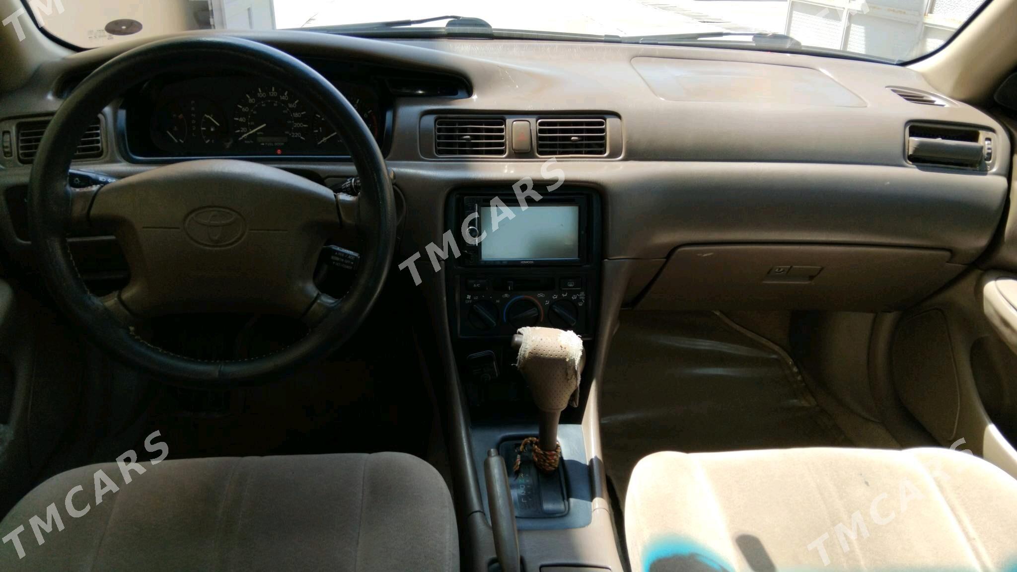 Toyota Camry 1999 - 110 000 TMT - Мары - img 4