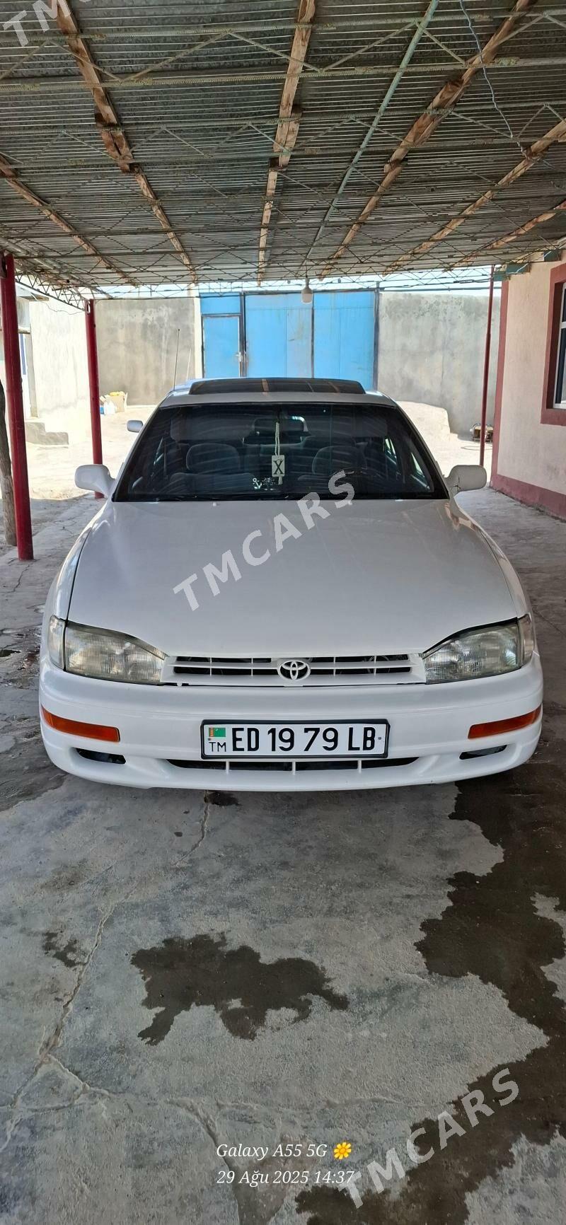 Toyota Camry 1994 - 90 000 TMT - Магданлы - img 8