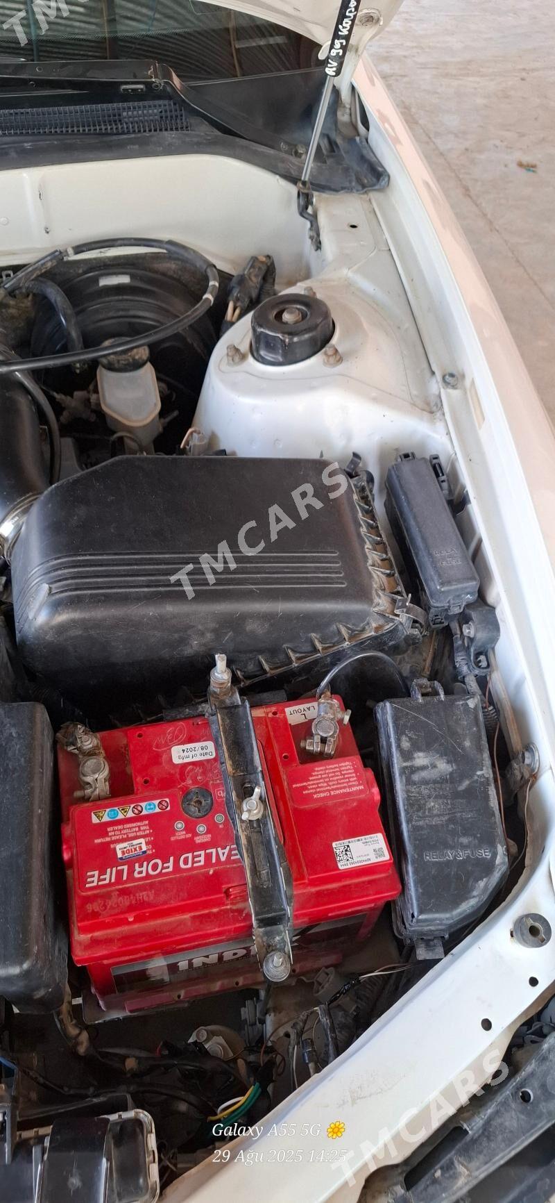 Toyota Camry 1994 - 90 000 TMT - Магданлы - img 7