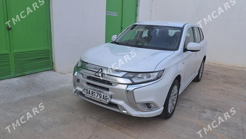Mitsubishi Outlander 2022 - 300 000 TMT - Ашхабад - img 2