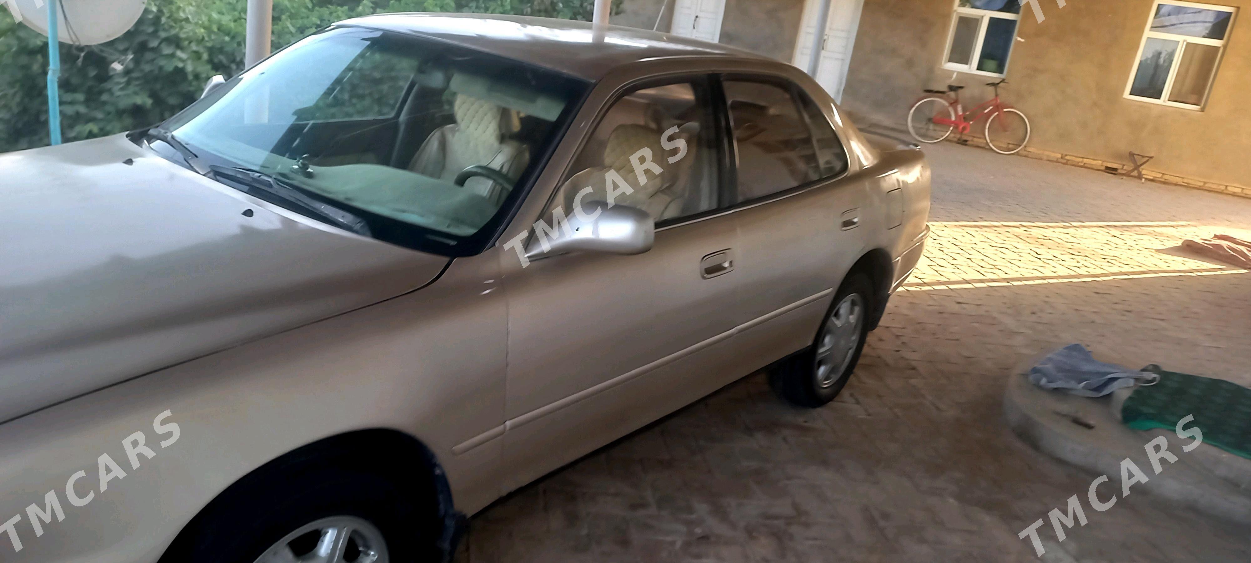 Toyota Camry 1995 - 95 000 TMT - Ýolöten - img 3