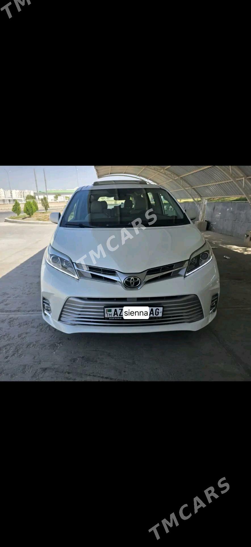 Toyota Sienna 2019 - 520 000 TMT - Aşgabat - img 3