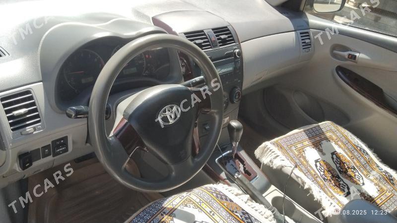 Toyota Corolla 2010 - 165 000 TMT - Ашхабад - img 3