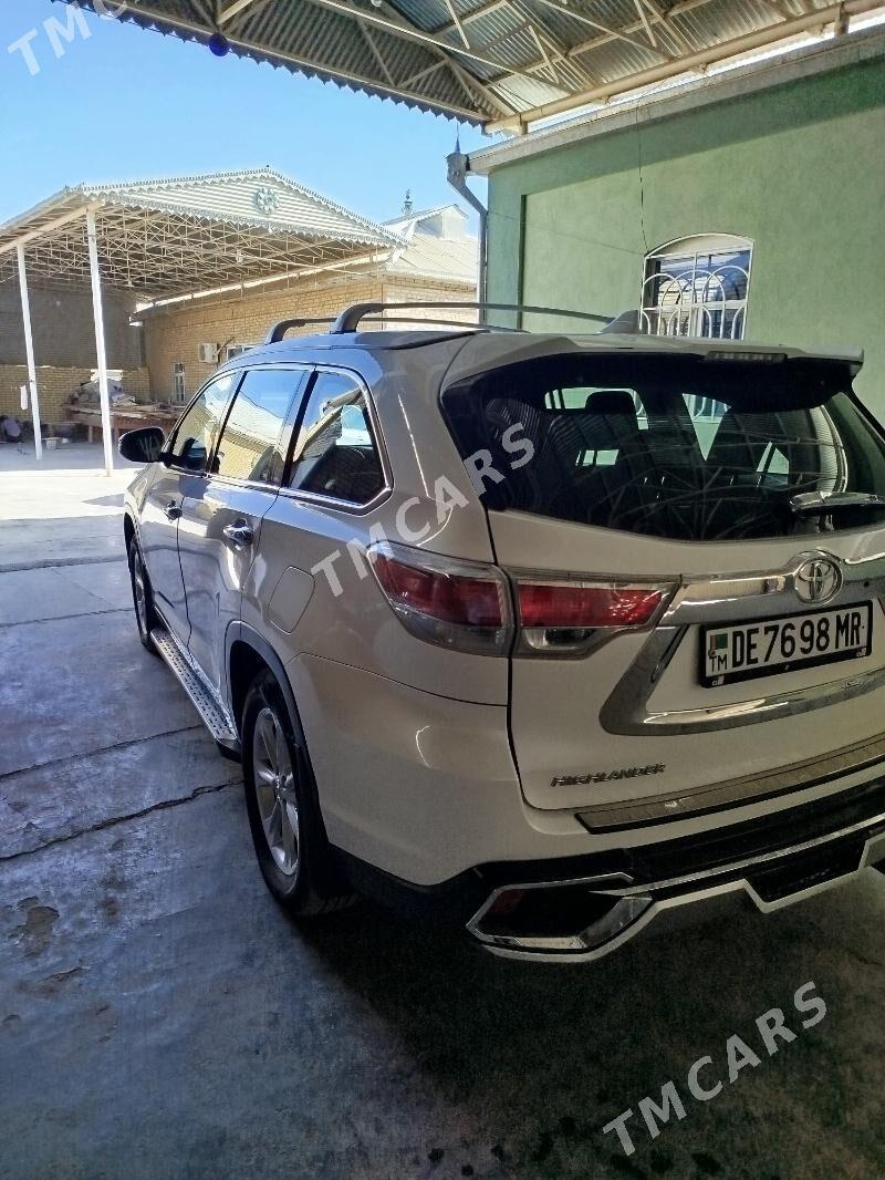 Toyota Highlander 2014 - 340 000 TMT - Мары - img 3