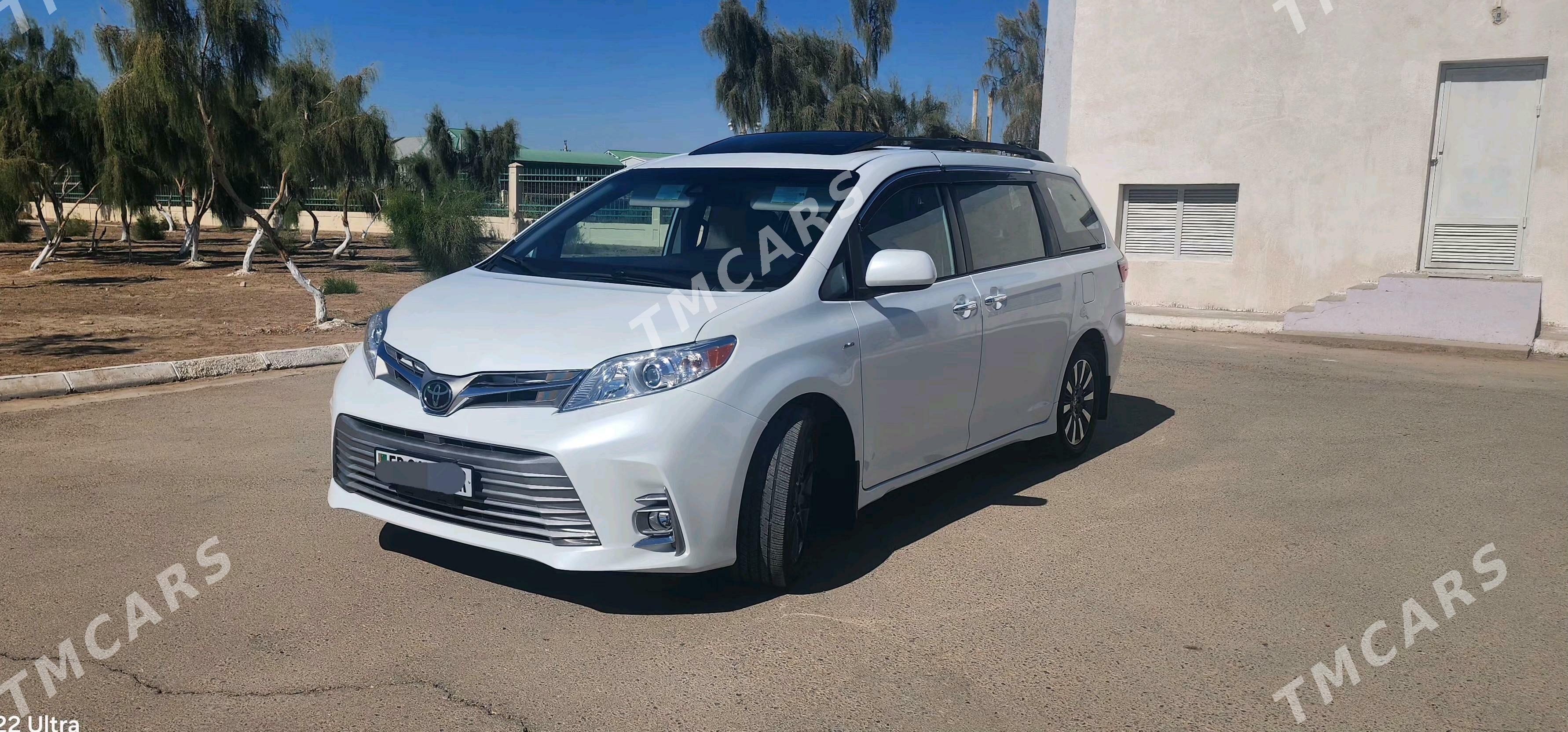 Toyota Sienna 2020 - 485 000 TMT - Мары - img 3
