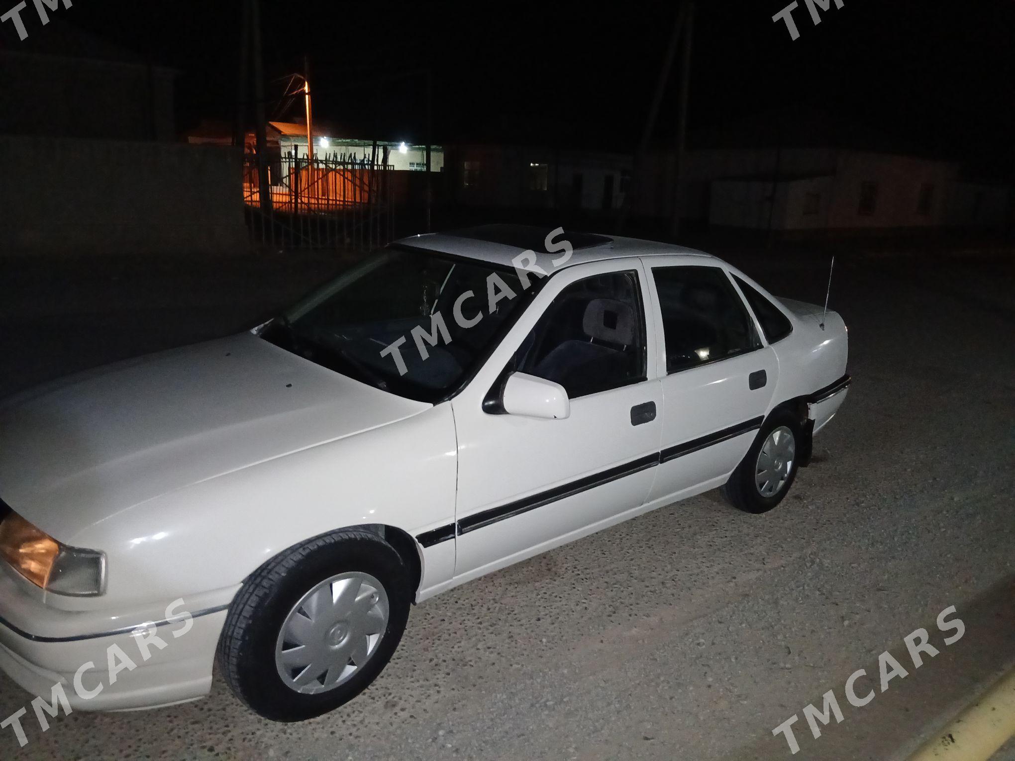 Opel Vectra 1992 - 37 000 TMT - Bäherden - img 3
