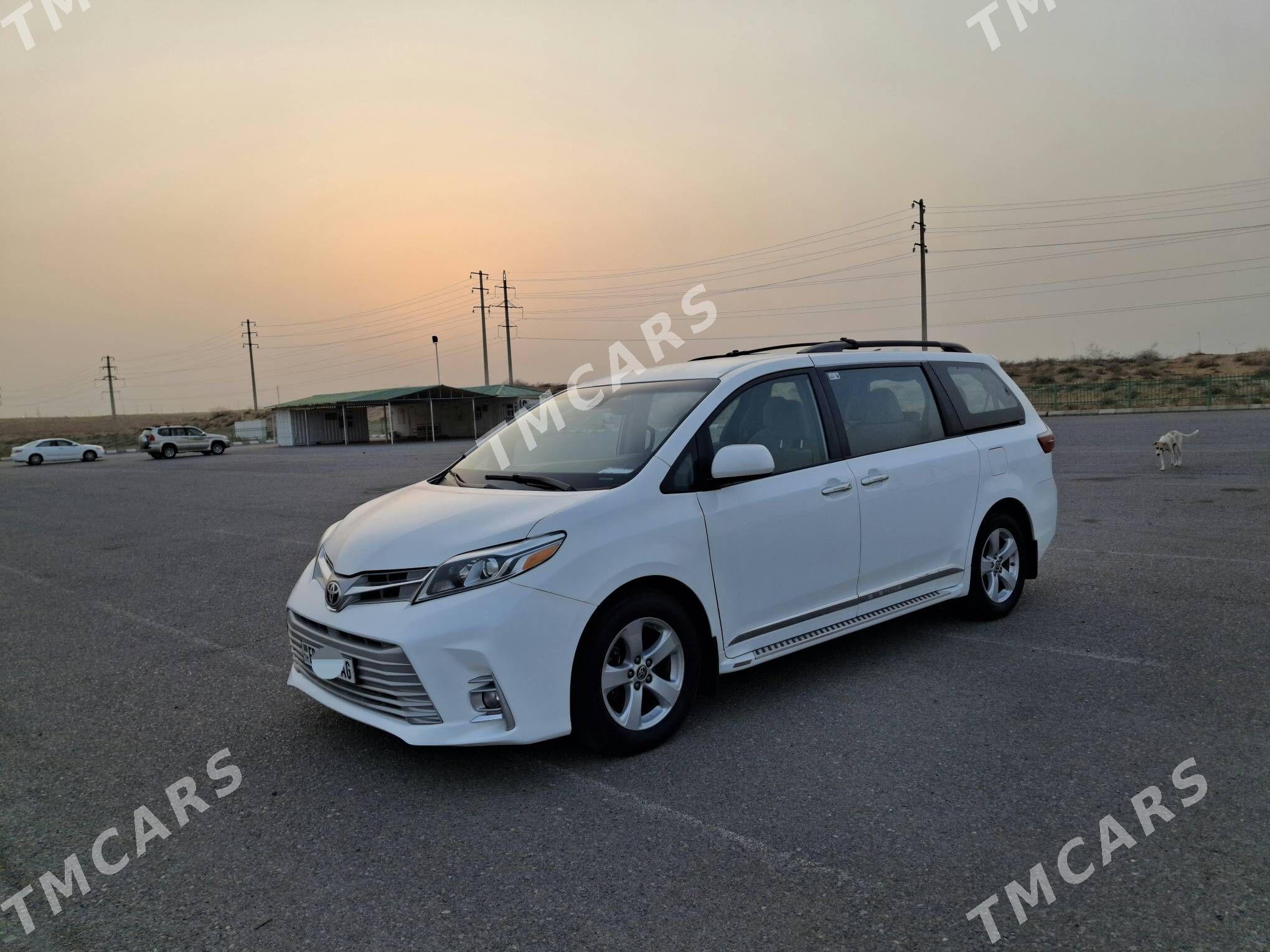 Toyota Sienna 2020 - 442 000 TMT - Ашхабад - img 5