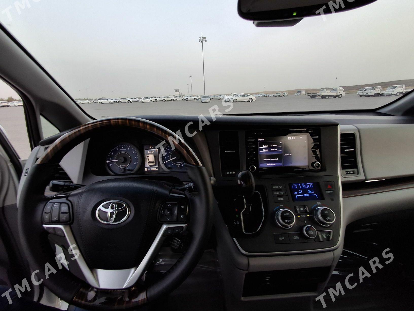 Toyota Sienna 2020 - 442 000 TMT - Ашхабад - img 9