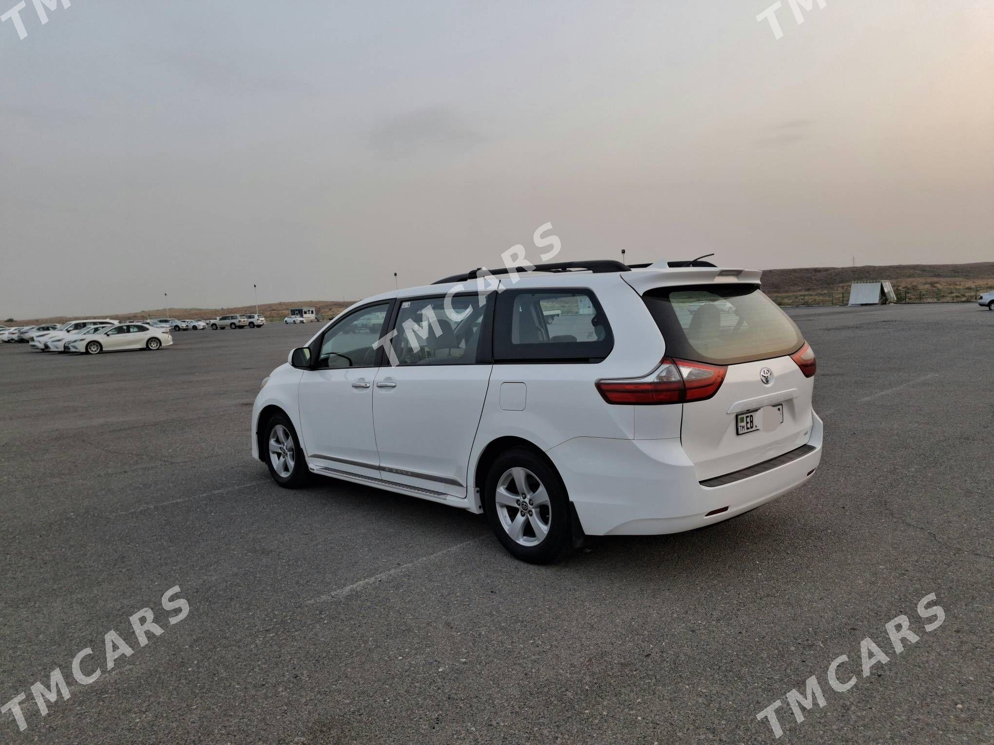 Toyota Sienna 2020 - 442 000 TMT - Ашхабад - img 6