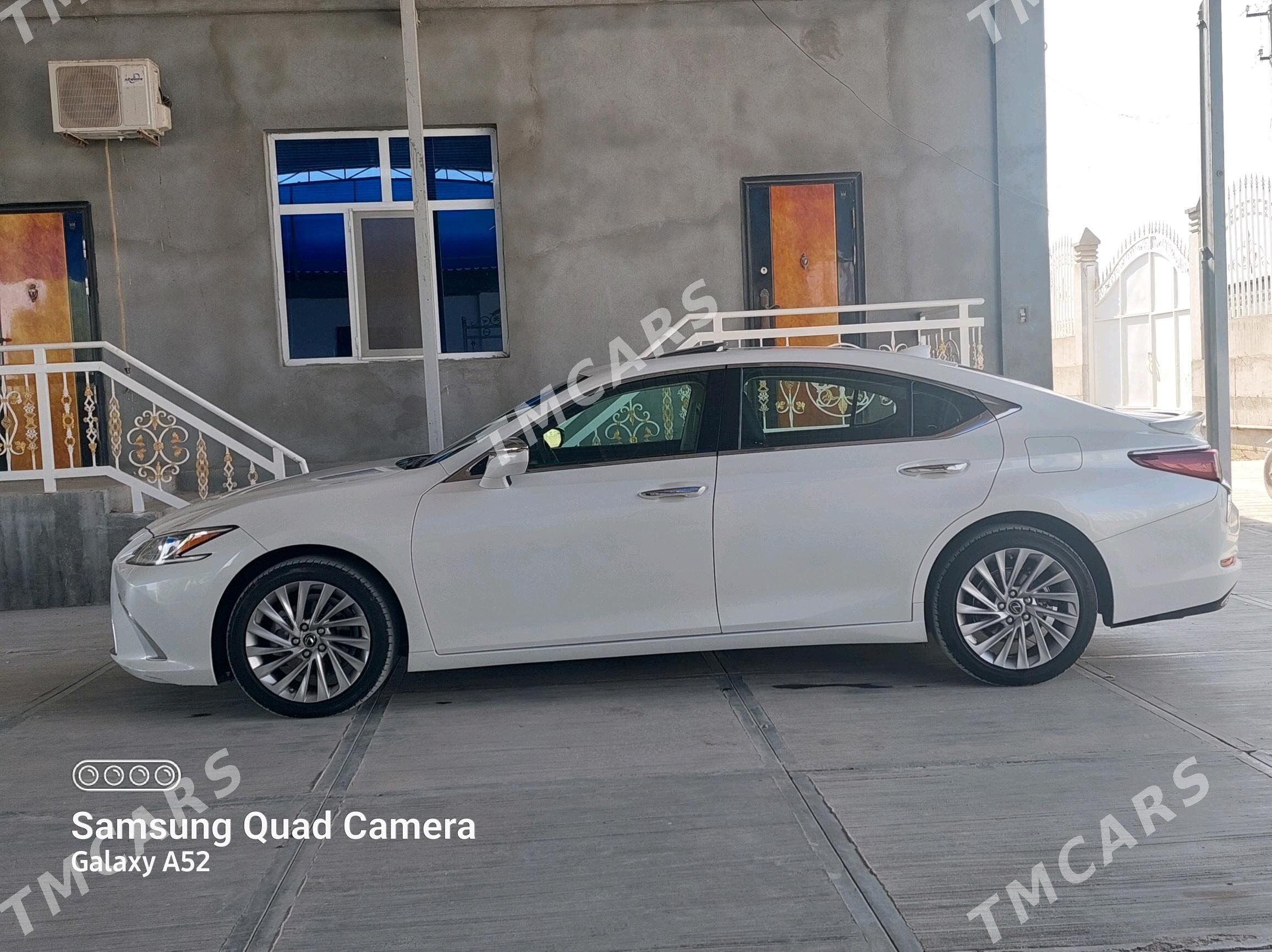 Lexus ES 350 2019 - 510 000 TMT - Гёкдепе - img 3
