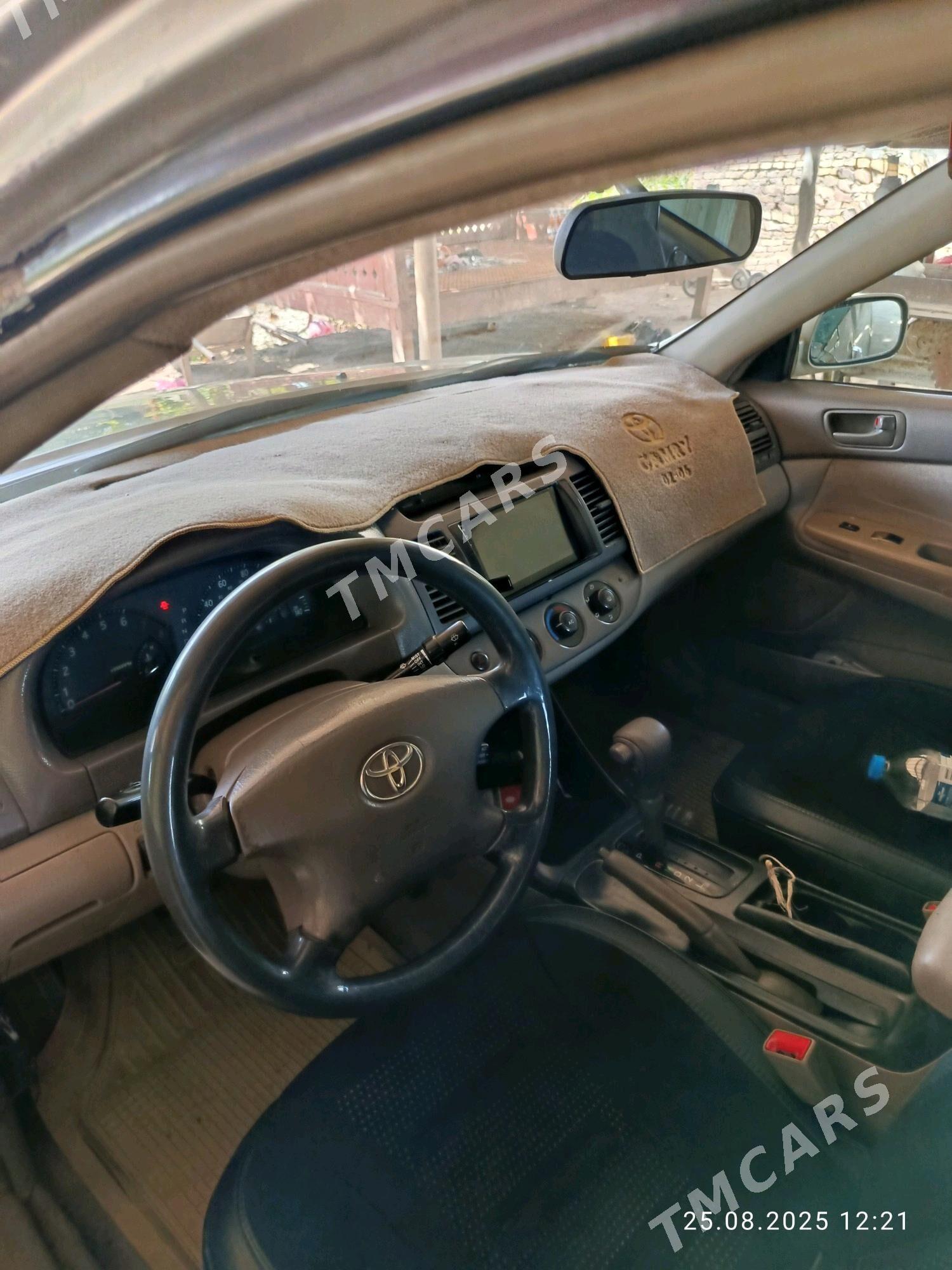 Toyota Camry 2002 - 180 000 TMT - Halaç - img 2
