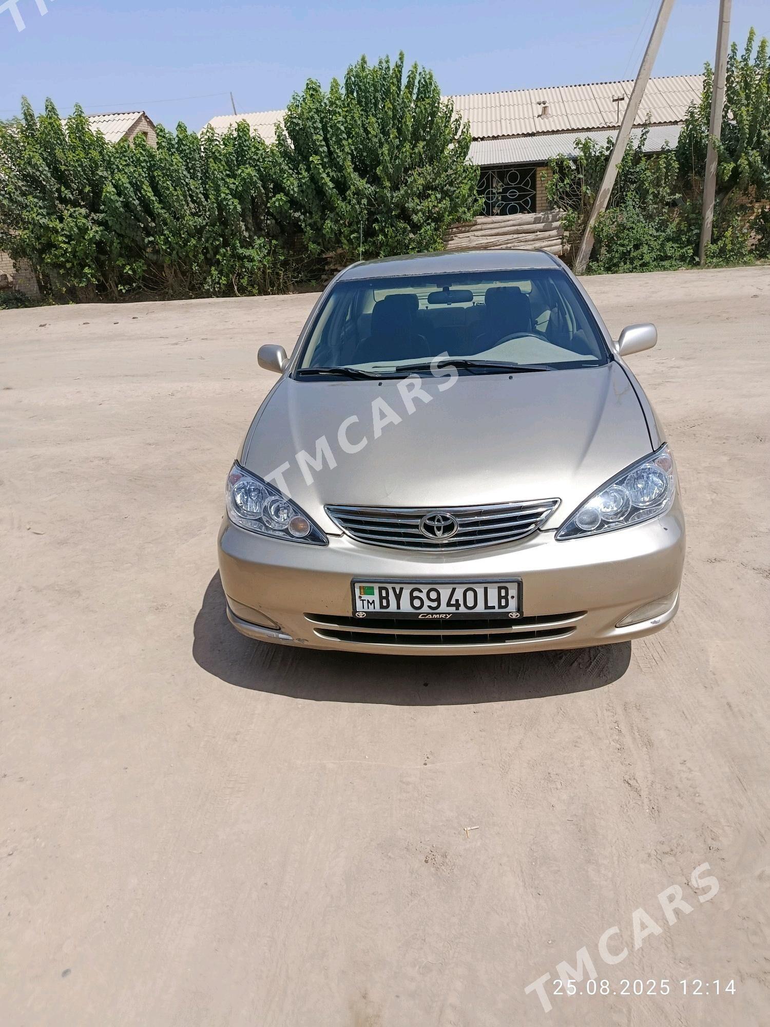 Toyota Camry 2002 - 180 000 TMT - Halaç - img 3