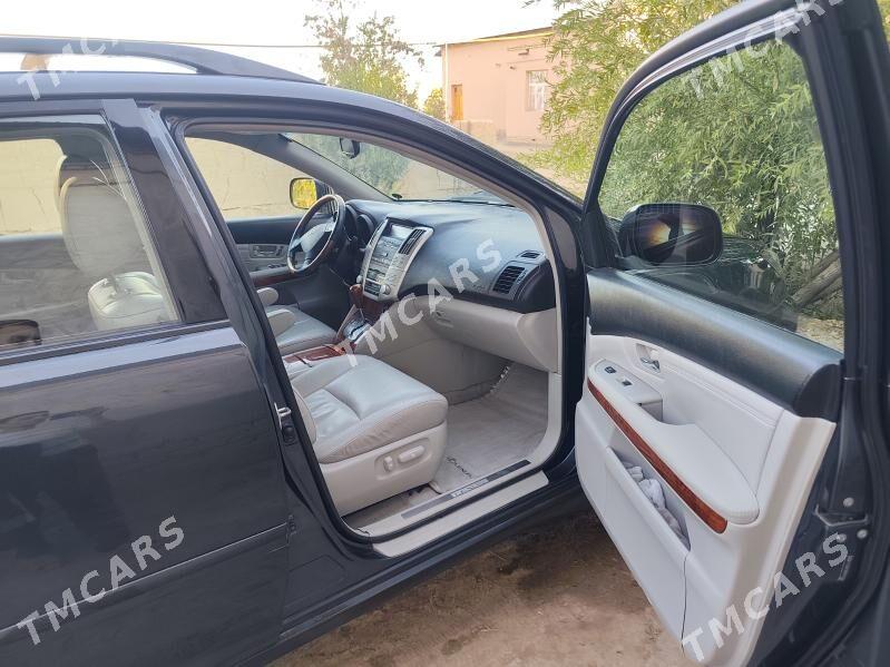 Lexus RX 330 2004 - 240 000 TMT - Дашогуз - img 3