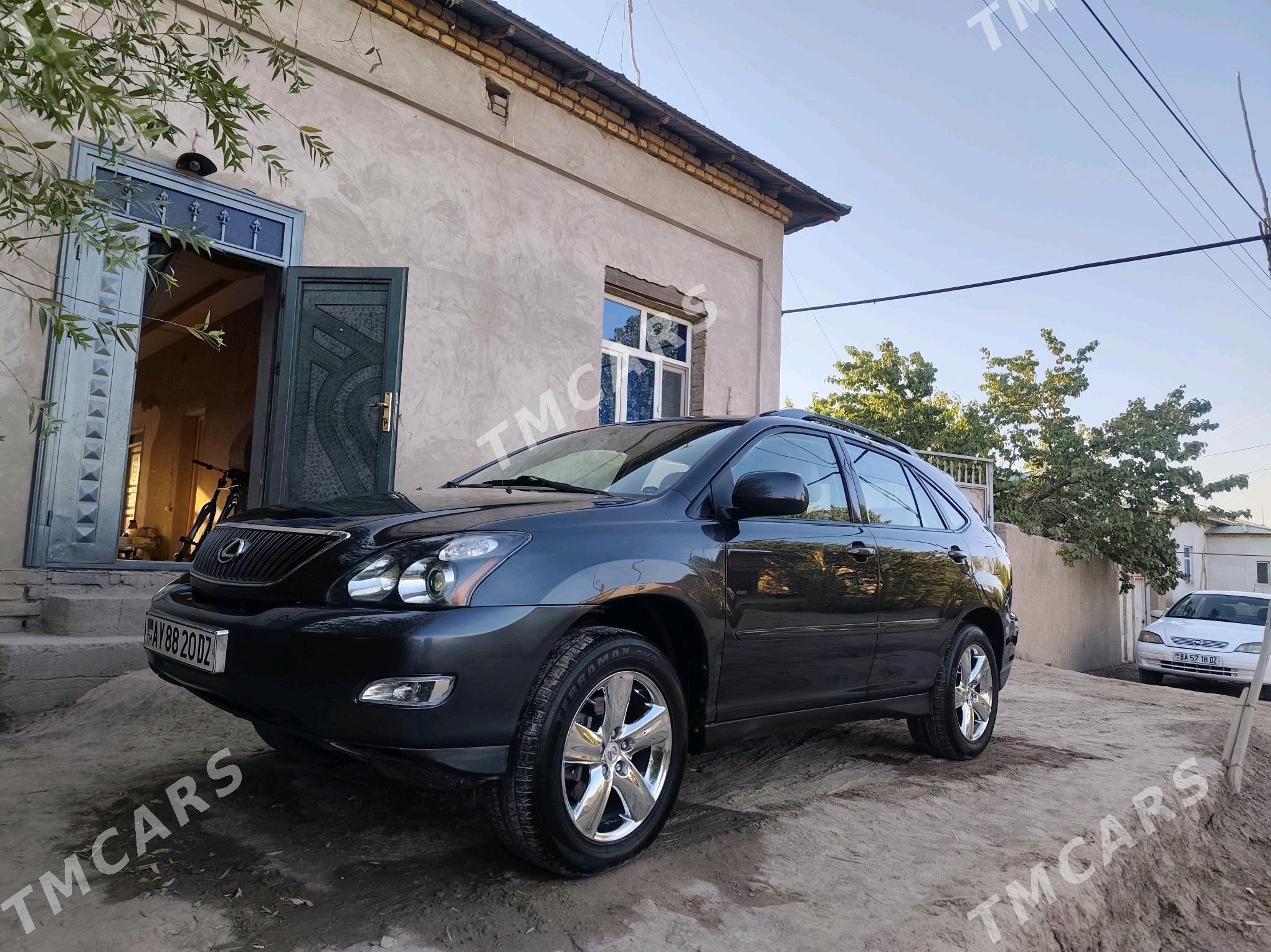 Lexus RX 330 2004 - 240 000 TMT - Дашогуз - img 8