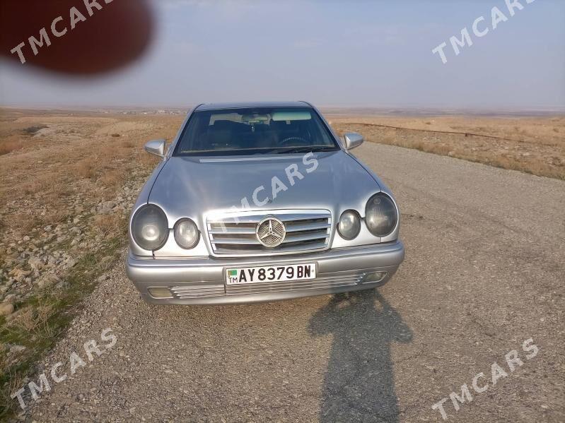 Mercedes-Benz C320 1997 - 50 000 TMT - Гызыларбат - img 3