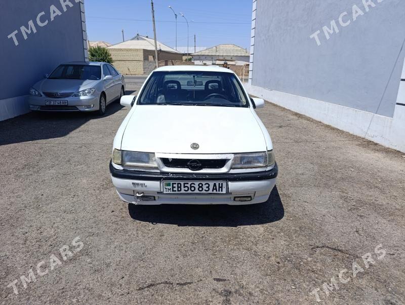 Opel Vectra 1991 - 22 000 TMT - Sarahs - img 3