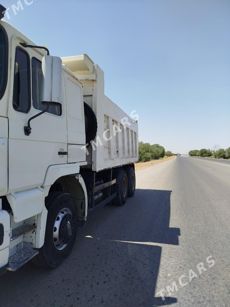 Howo Sinotruk 2014 - 470 000 TMT - Кака - img 3