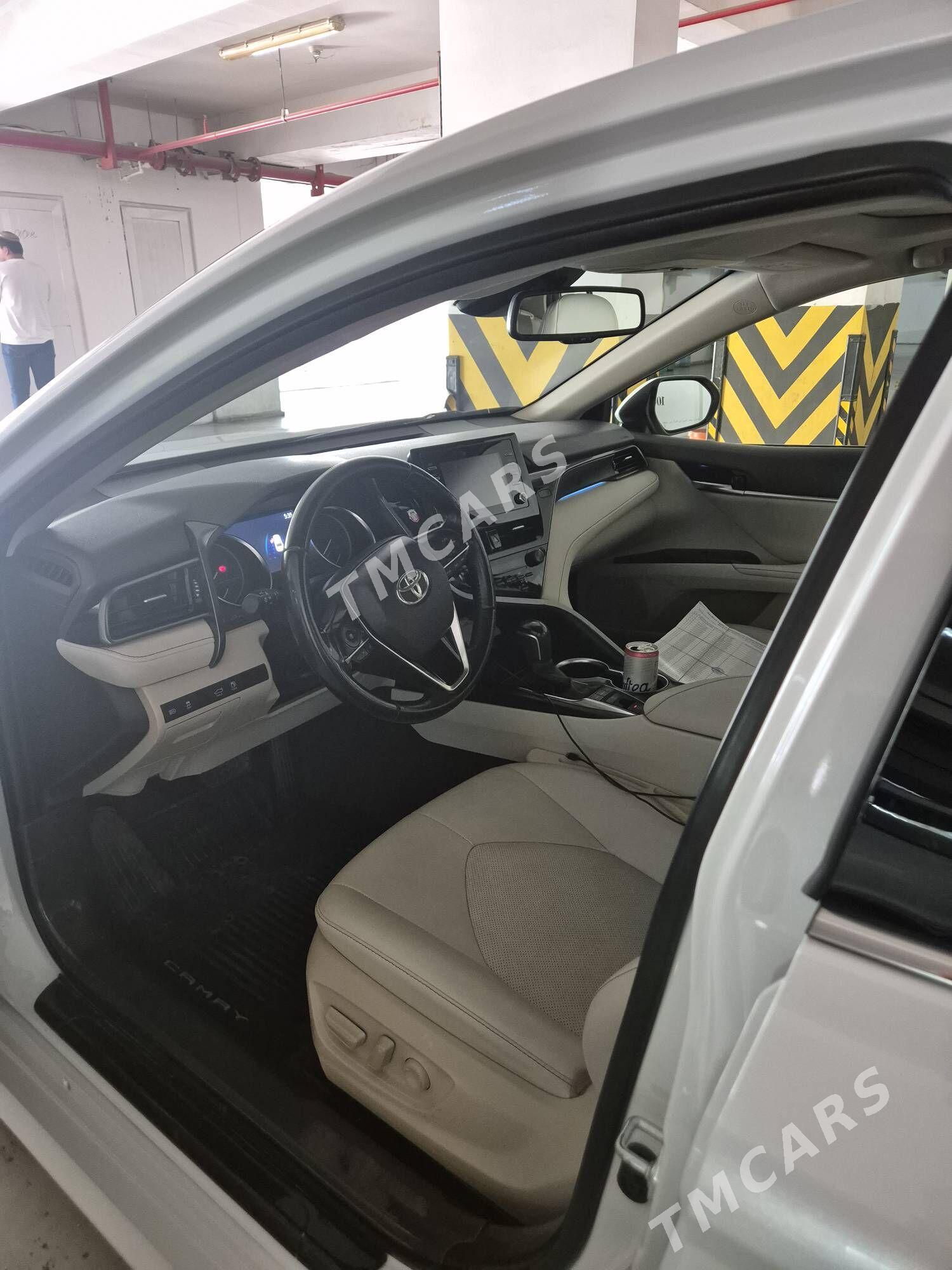 Toyota Camry 2021 - 470 000 TMT - Aşgabat - img 2