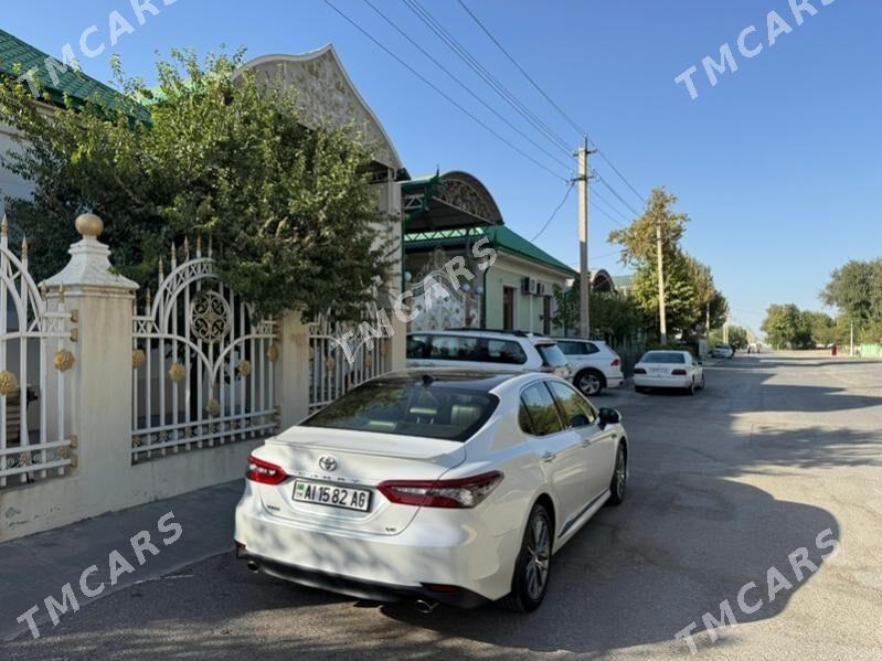Toyota Camry 2022 - 635 000 TMT - Aşgabat - img 3