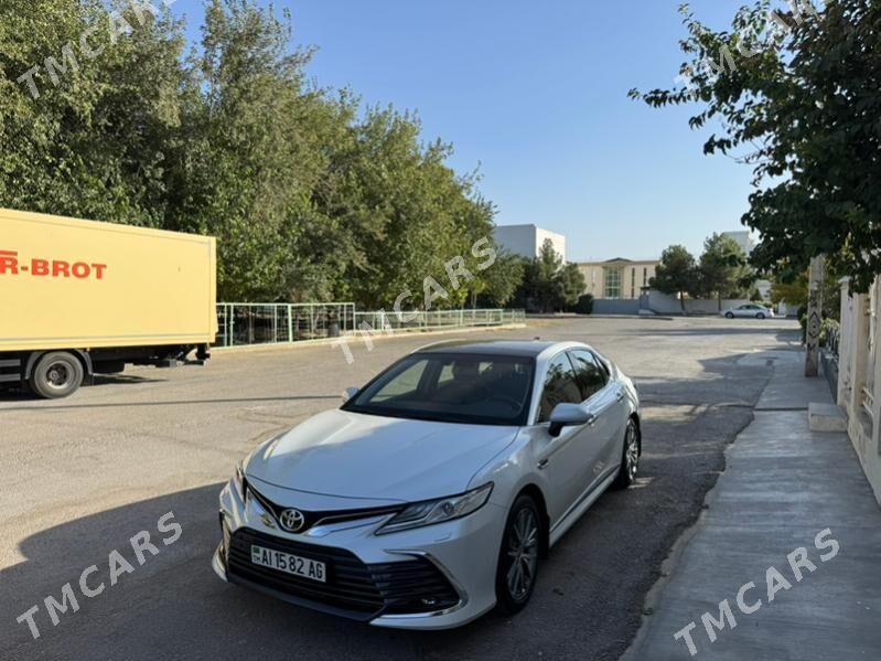 Toyota Camry 2022 - 635 000 TMT - Aşgabat - img 9
