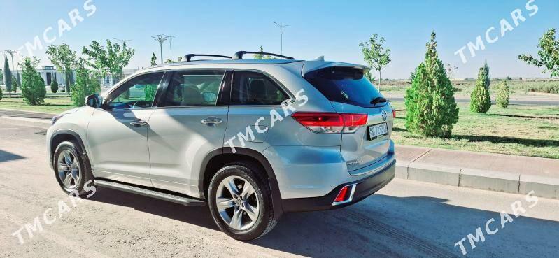 Toyota Highlander 2017 - 400 000 TMT - Туркменабат - img 5
