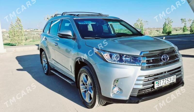 Toyota Highlander 2017 - 400 000 TMT - Туркменабат - img 3