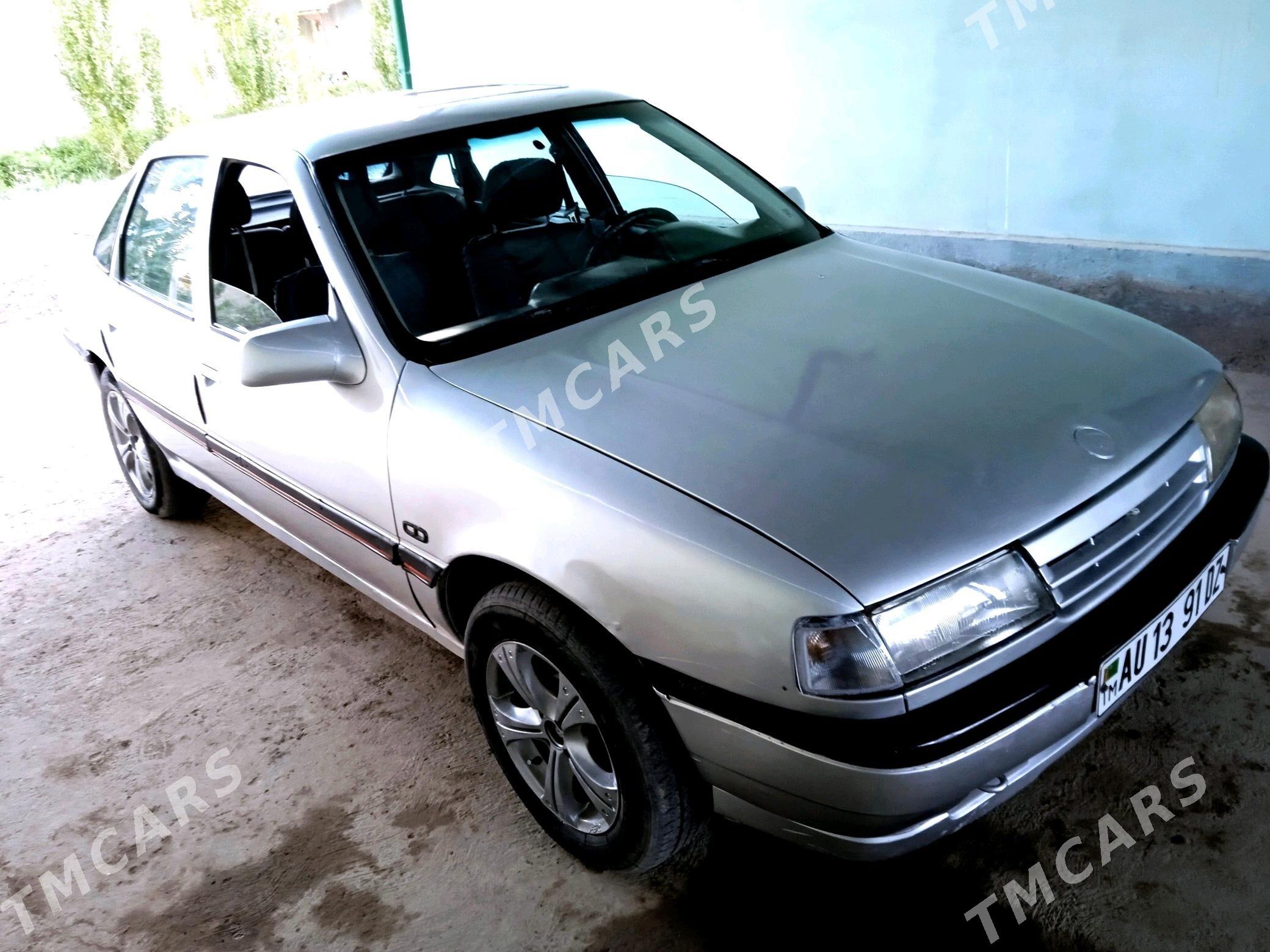 Opel Vectra 1989 - 24 000 TMT - Gubadag - img 3