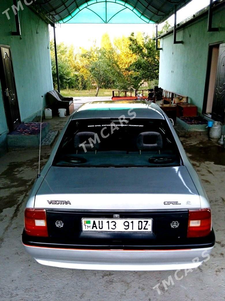 Opel Vectra 1989 - 24 000 TMT - Gubadag - img 7
