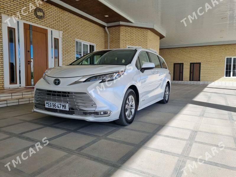 Toyota Sienna 2021 - 520 000 TMT - Sakarçäge - img 5