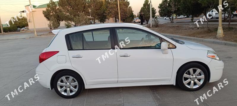 Nissan Versa 2010 - 136 000 TMT - Бузмеин - img 7