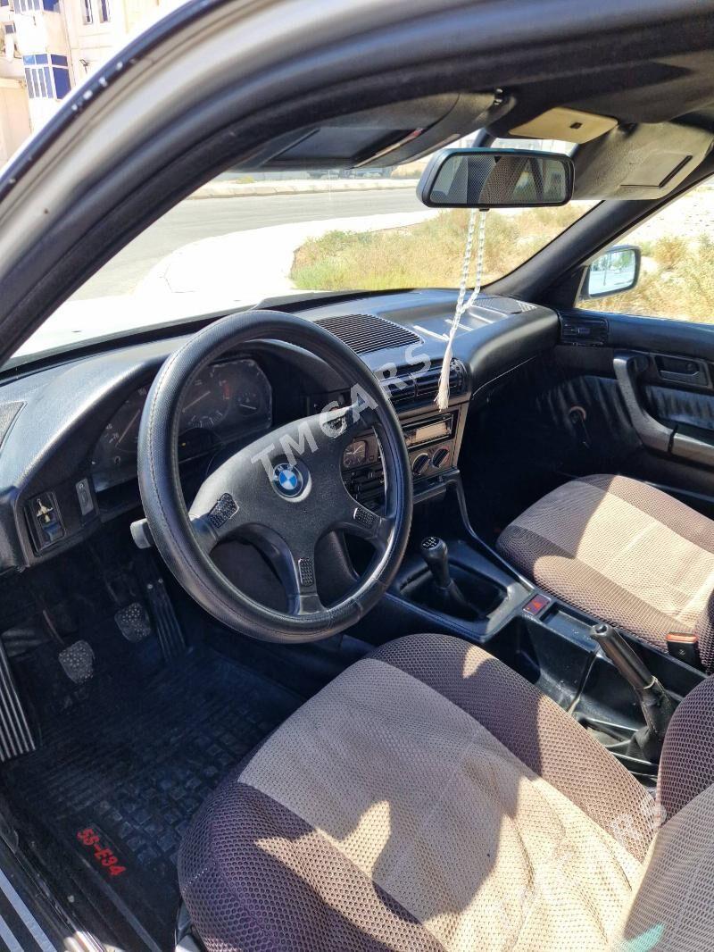 BMW 520 1990 - 35 000 TMT - Balkanabat - img 3