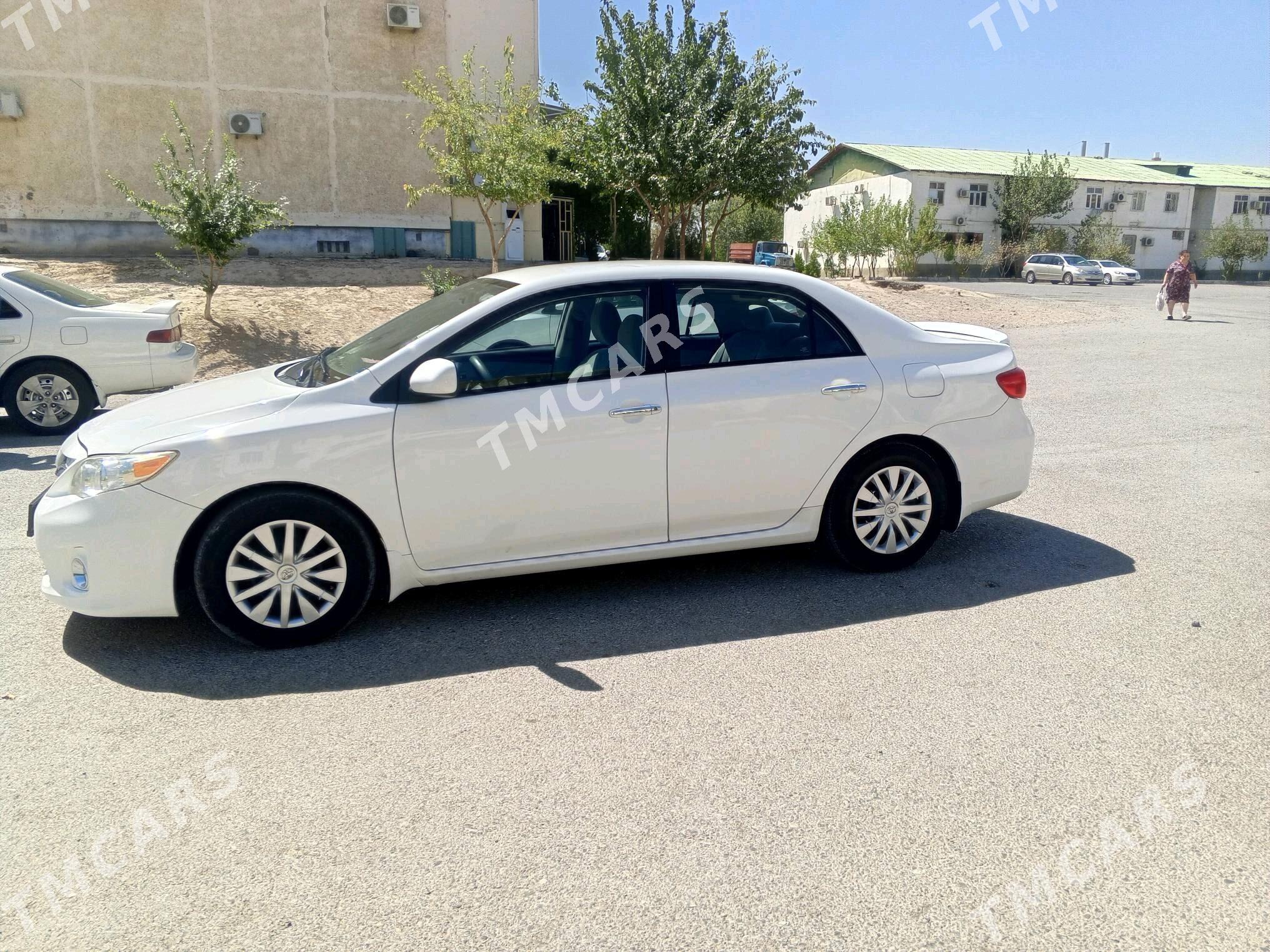 Toyota Corolla 2012 - 158 000 TMT - Теджен - img 8