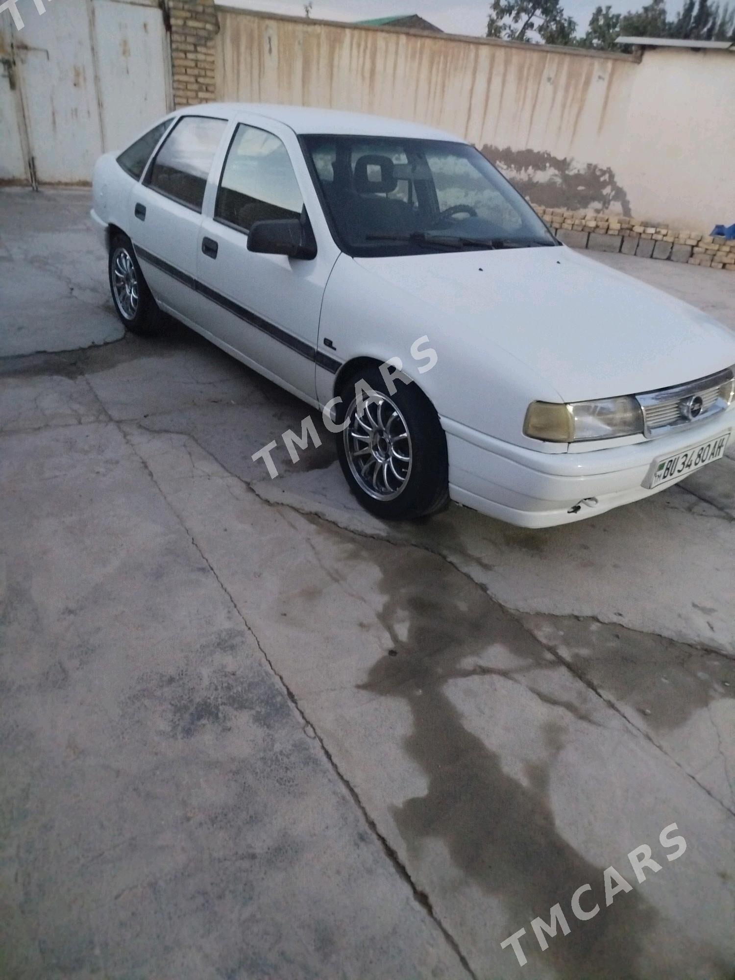 Opel Vectra 1992 - 38 000 TMT - Кака - img 6