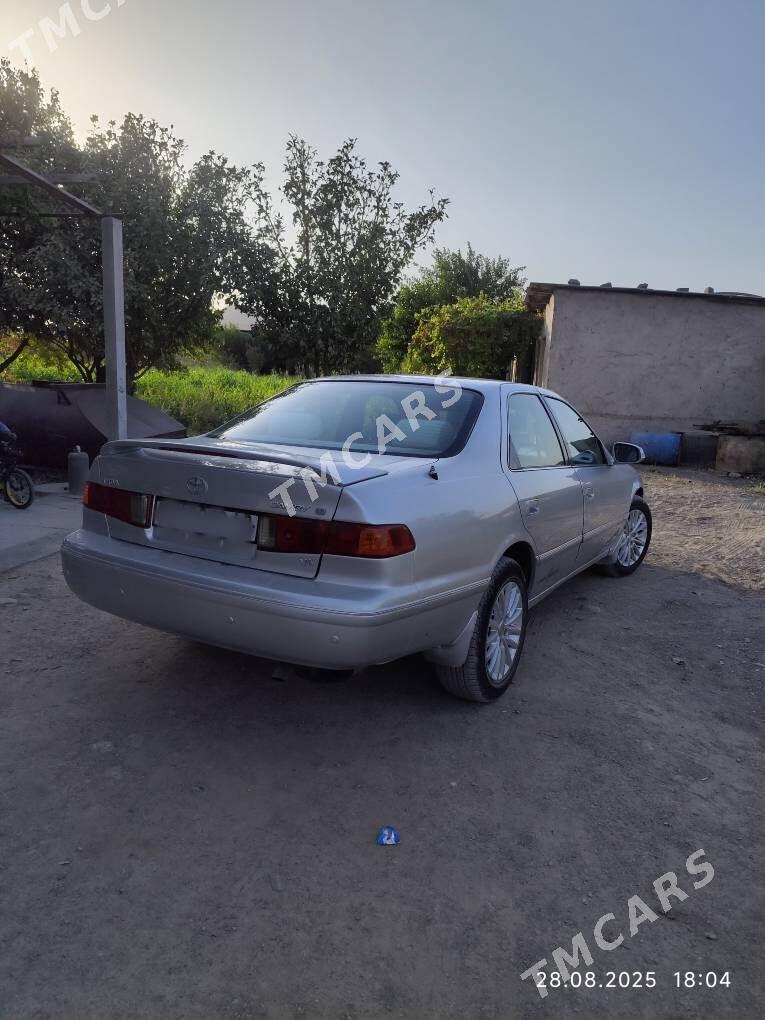 Toyota Camry 1999 - 140 000 TMT - Койтендаг - img 2