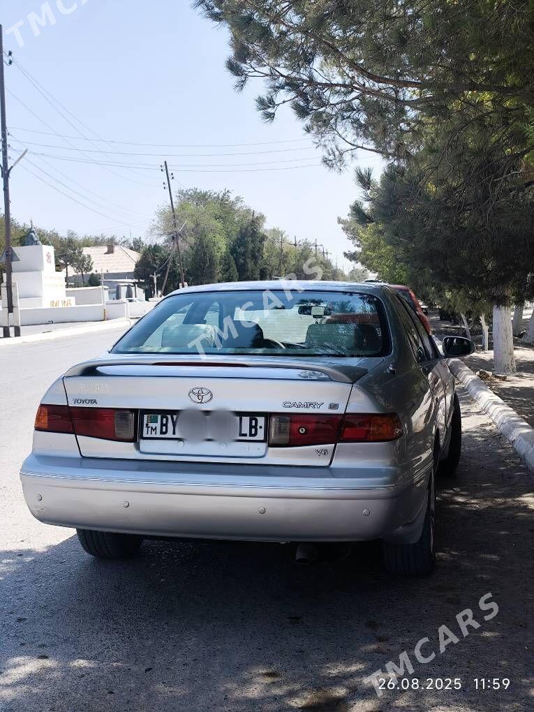 Toyota Camry 1999 - 140 000 TMT - Койтендаг - img 6