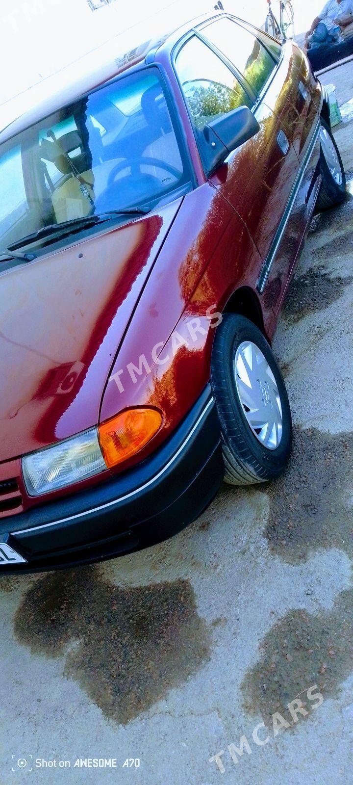 Opel Astra 1993 - 50 000 TMT - Губадаг - img 5