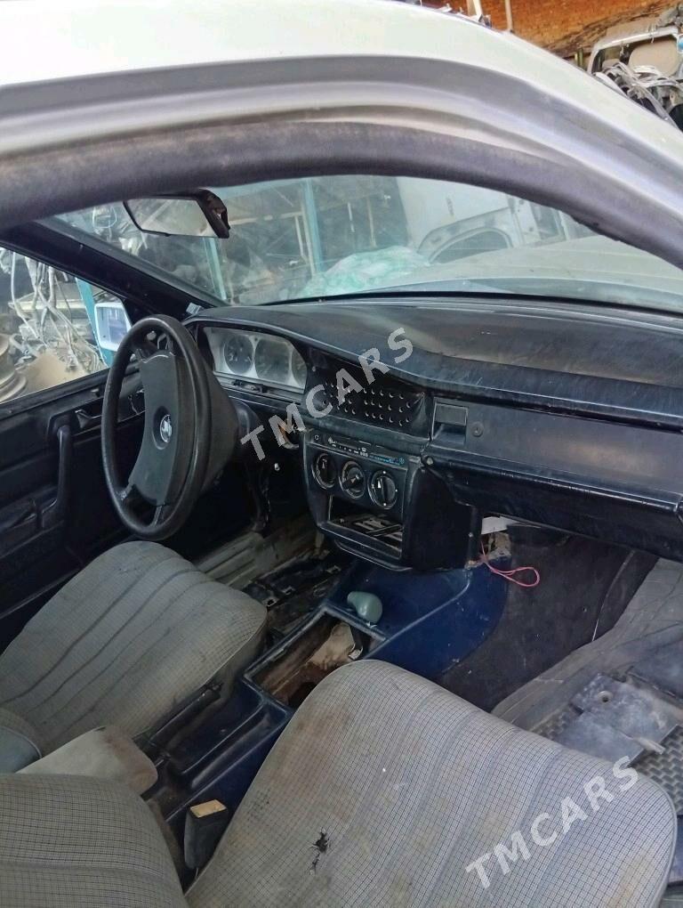 Mercedes-Benz 190E 1989 - 13 000 TMT - Туркменабат - img 2